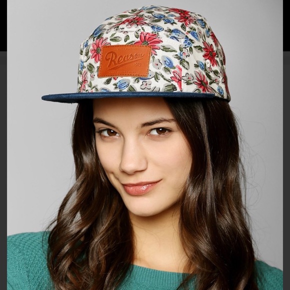 Reason Floral SnapBack - Picture 4 of 8